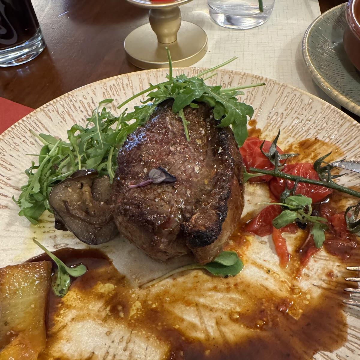 Restaurant "KISIDI´S" in Kenn