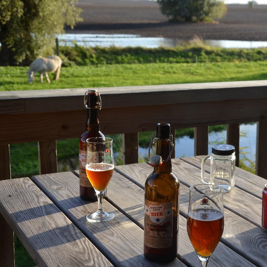 Restaurant "Horse Lake Ranch Saloon" in Saal