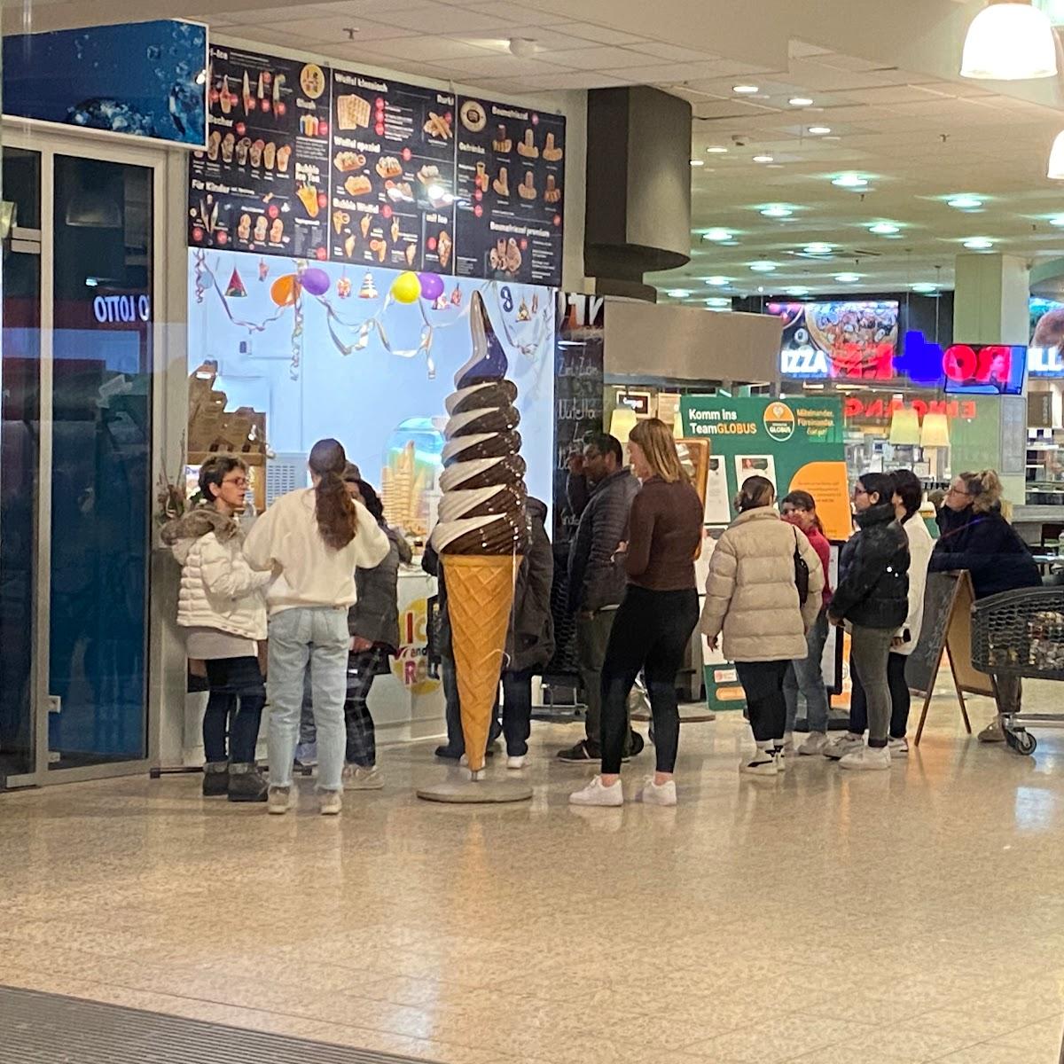 Restaurant "Ice and Cake by Suzi. Softeis, Baumstriezel, Waffeln" in Waghäusel