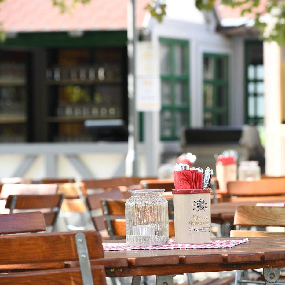 Restaurant "Frühstück, Landgasthof & Biergarten Sonnenhof" in Pleinfeld