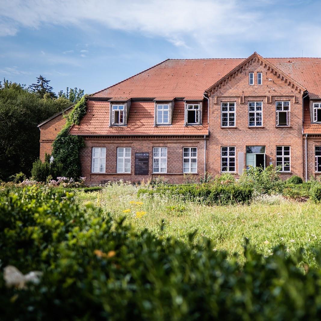 Restaurant "Gutshaus Linstow" in Dobbin-Linstow