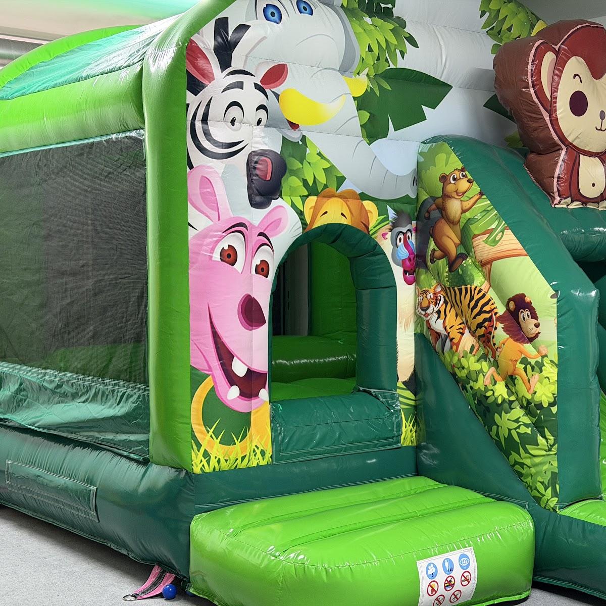 Restaurant "Magic Kids MIALAND" in Waldkraiburg