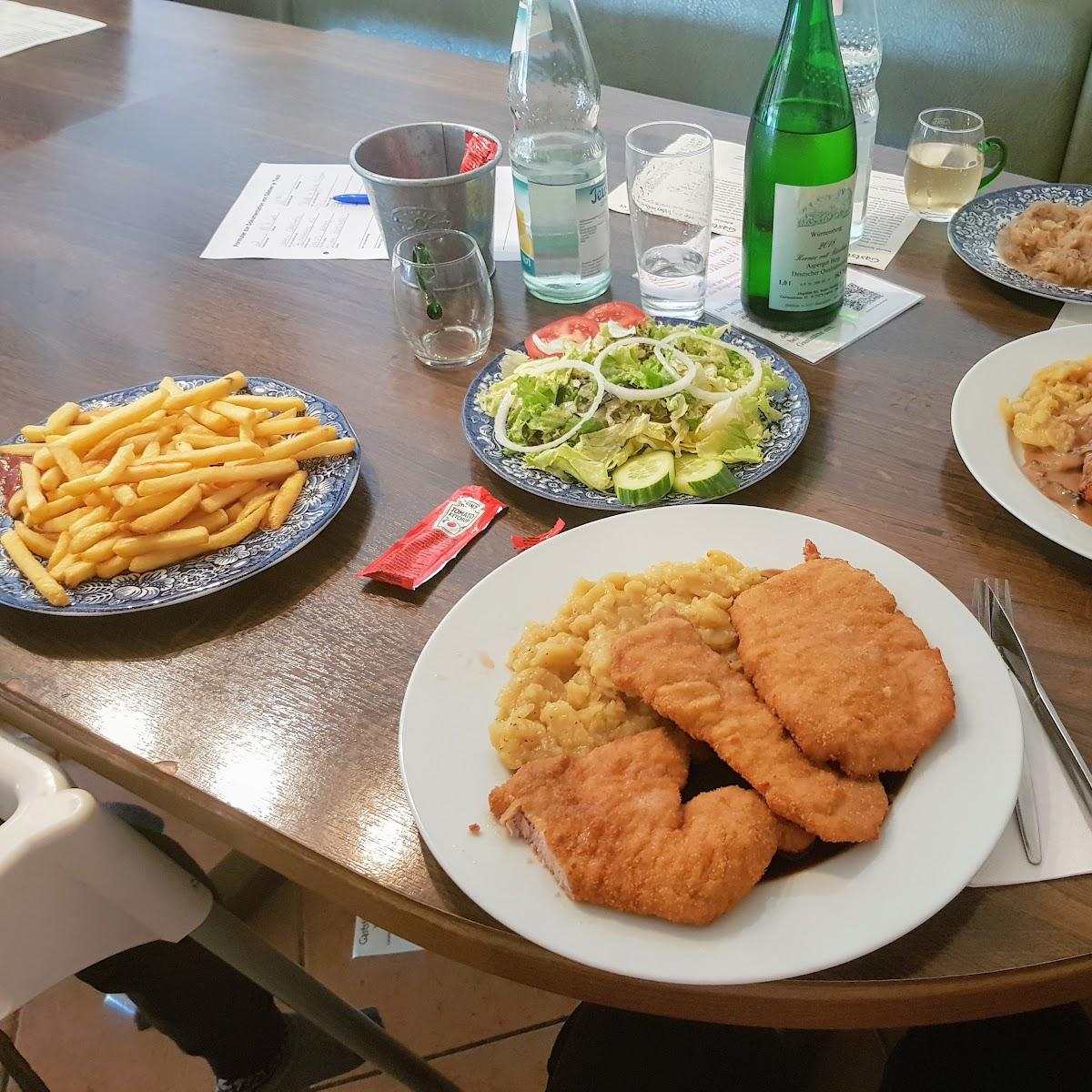 Restaurant "Gaststätte Weinhof Familie Burkhardt" in Asperg