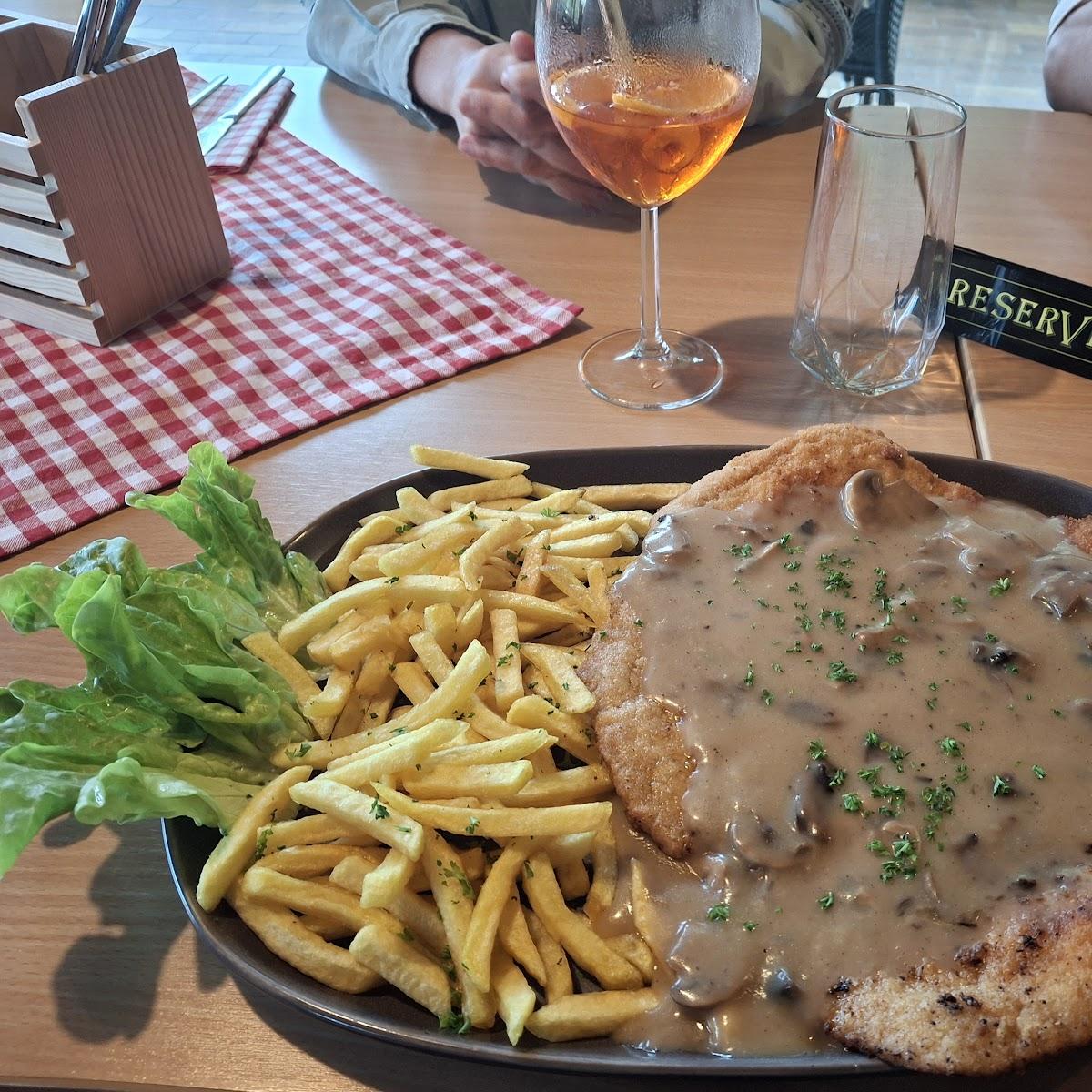 Restaurant "Keine Ahnung Waldsportgaststätte" in Sennfeld