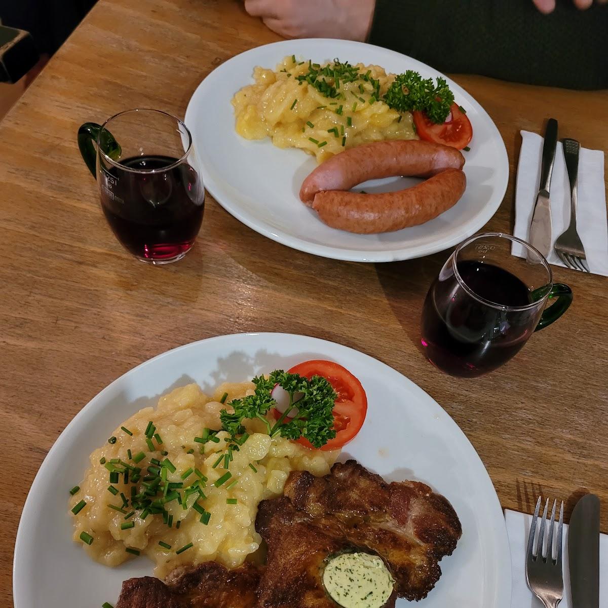 Restaurant "Ronalds Besenwirtschaft" in Asperg