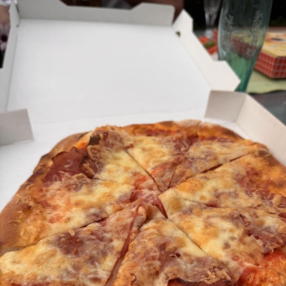 Restaurant "Pizza" in Holzminden