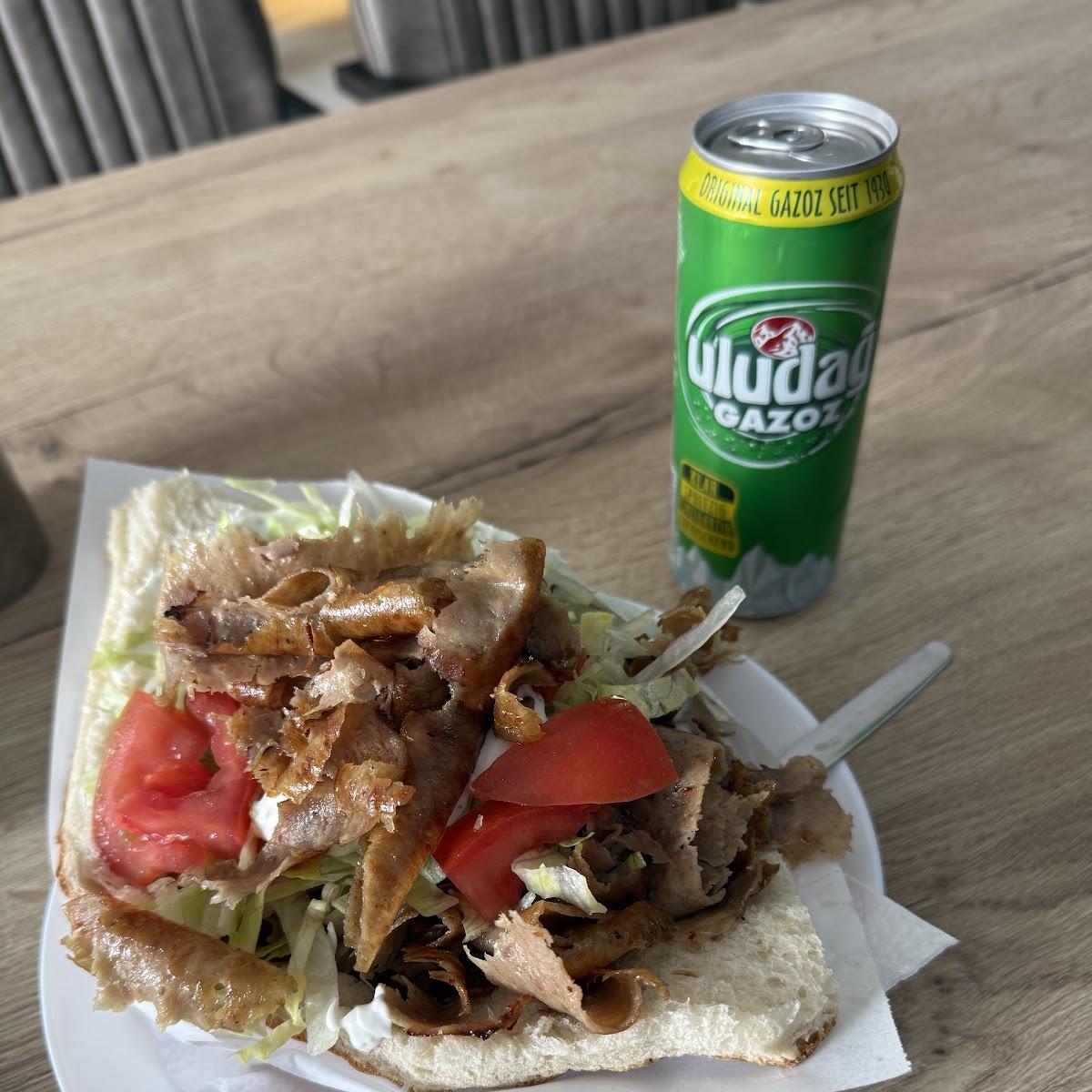 Restaurant "Berlin Döner" in Holzminden