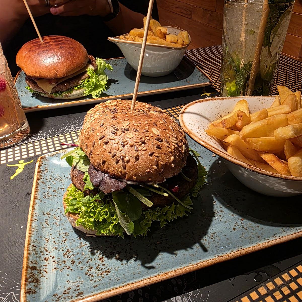 Restaurant "PETER PANE Burgergrill & Bar" in Siegen