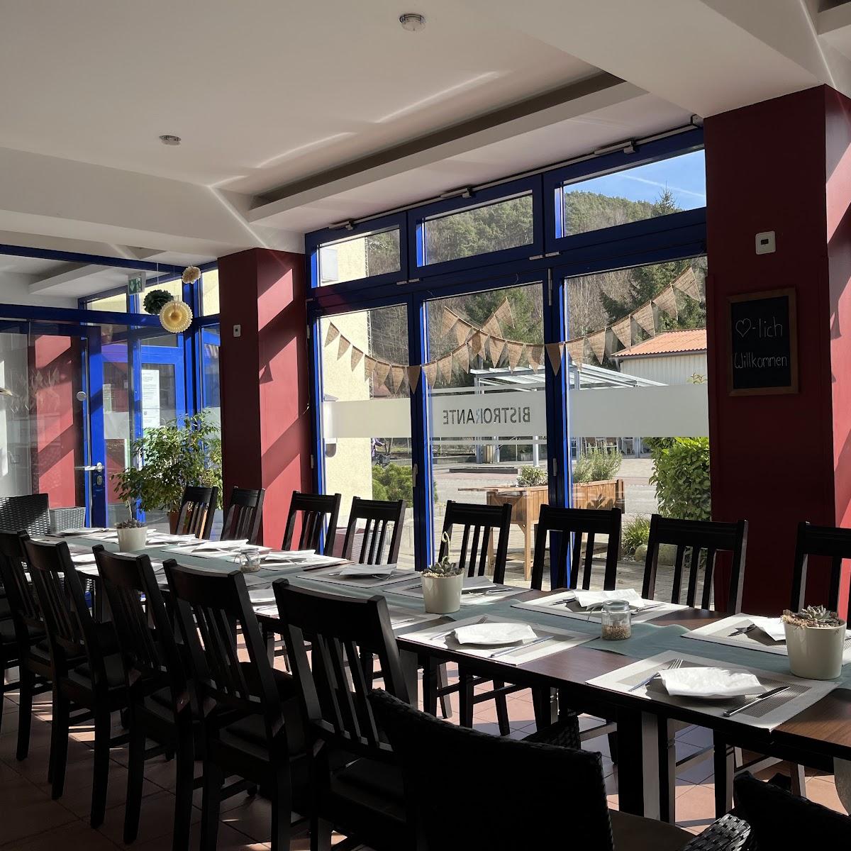 Restaurant "Seasons Restaurant" in Linden