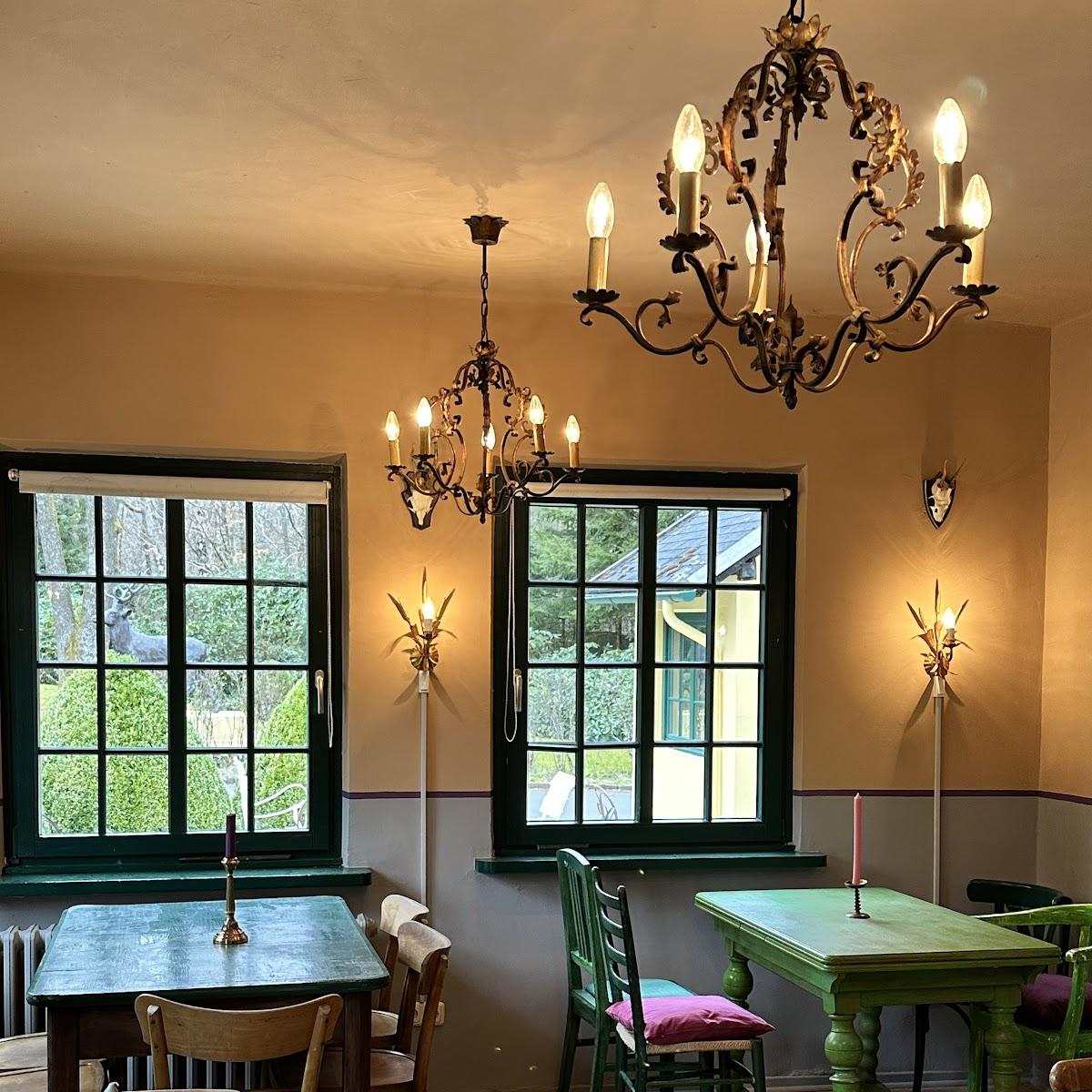 Restaurant "Hubertus Stube & Gartencafé" in Büdesheim