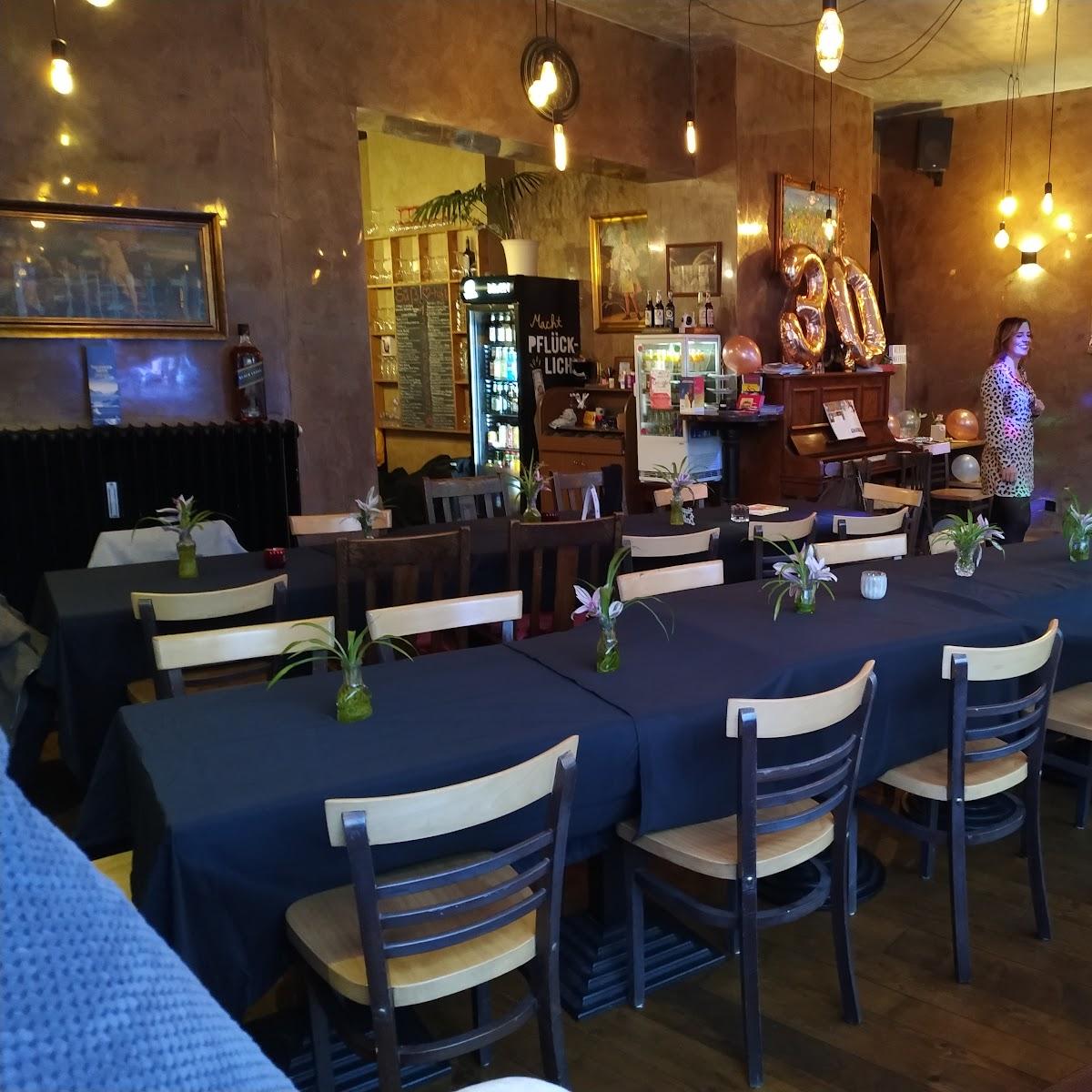 Restaurant "MooN food & bar -" in Kassel