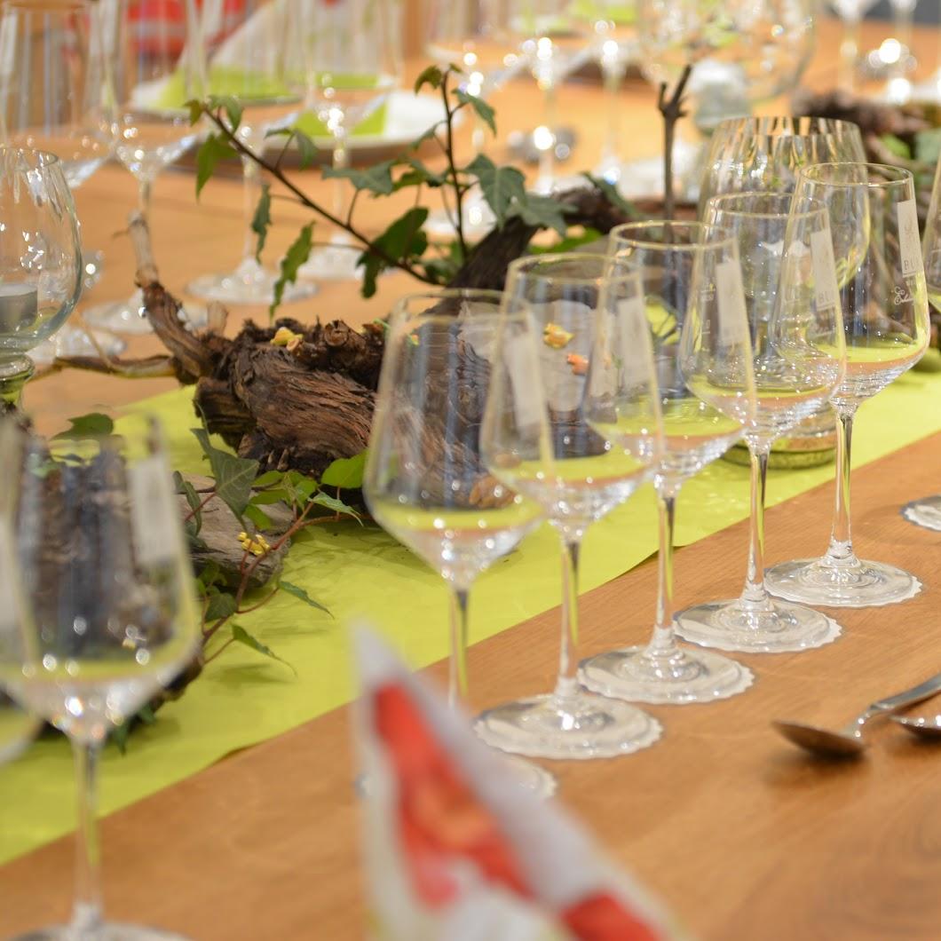 Restaurant "Weingut Burg" in Longuich