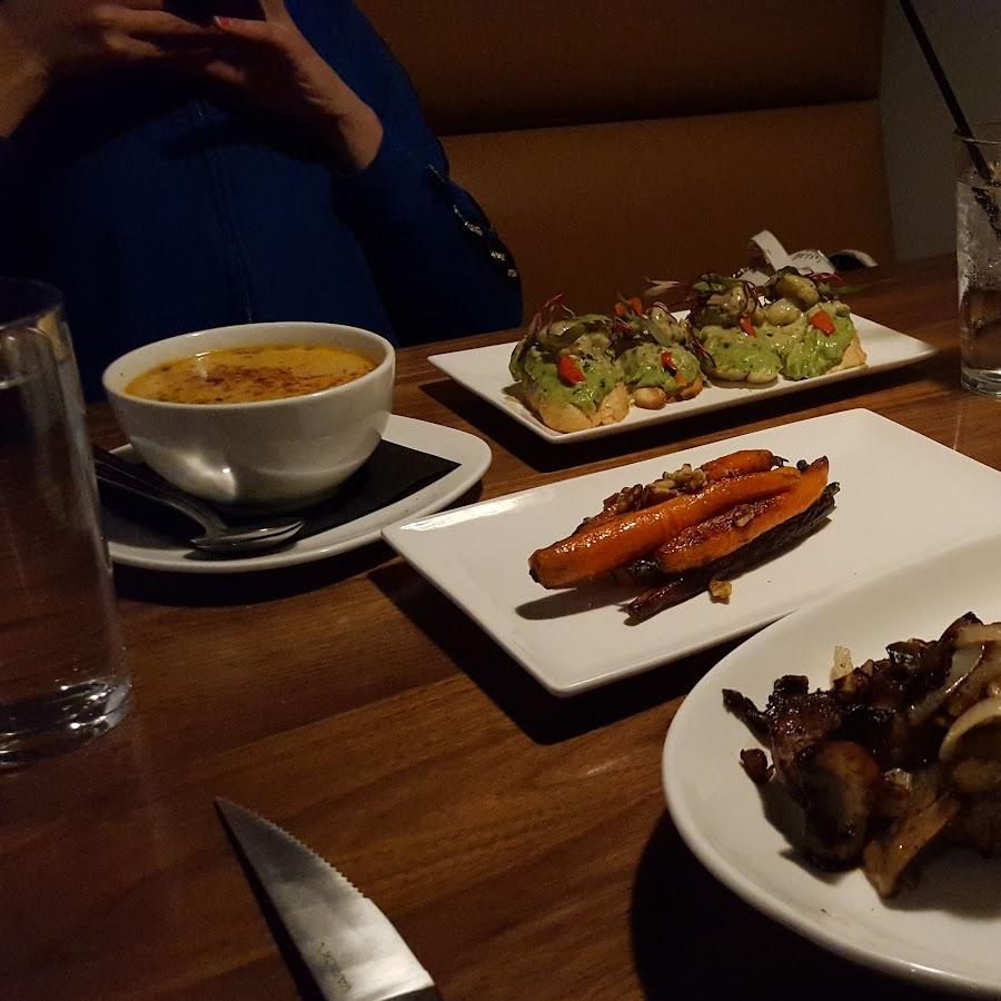 Restaurant "PLate" in Prior Lake