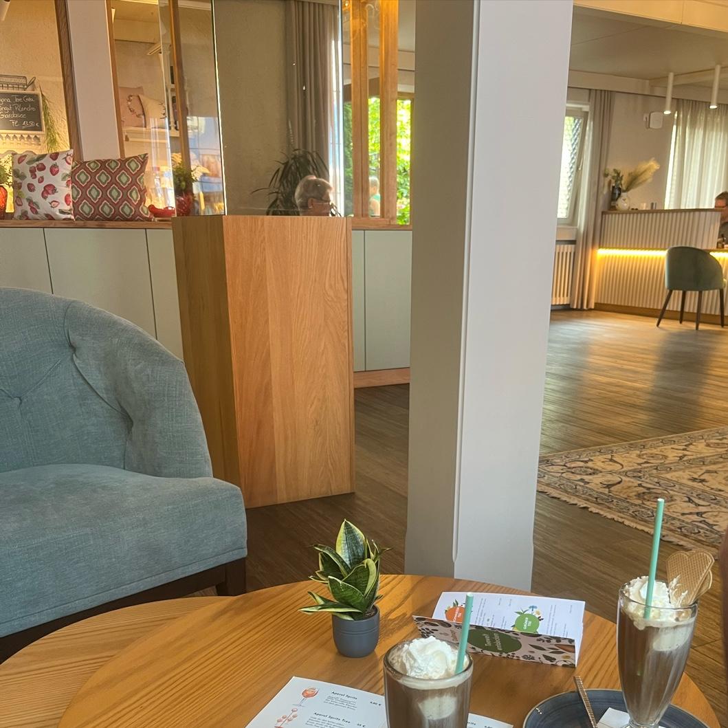 Restaurant "Café Paula" in Waging am See