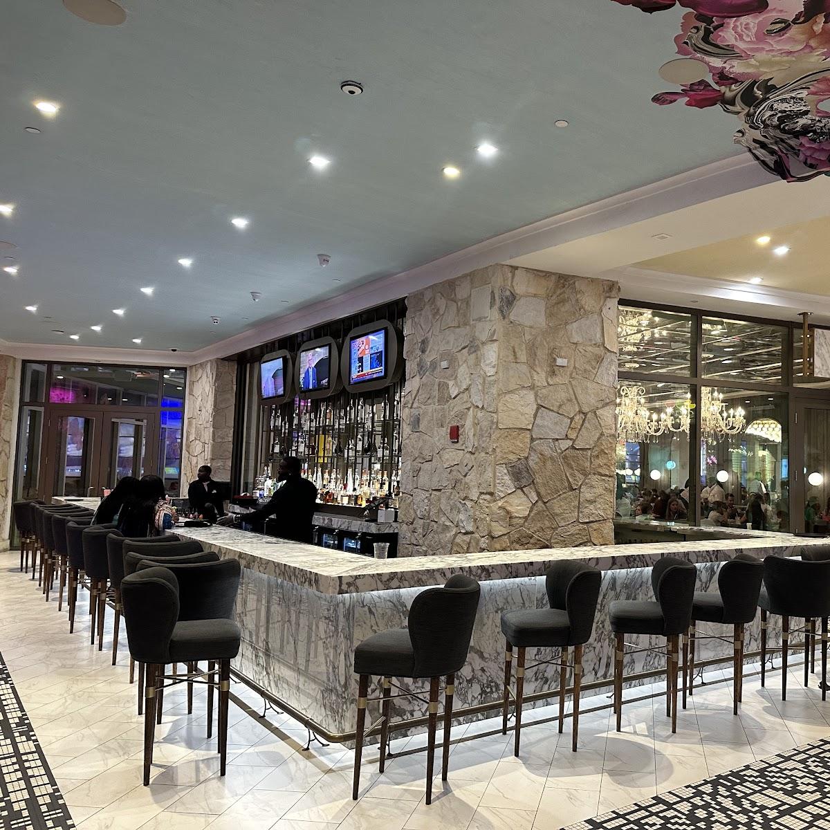 Restaurant "Sugar Factory - Bahamas" in Nassau