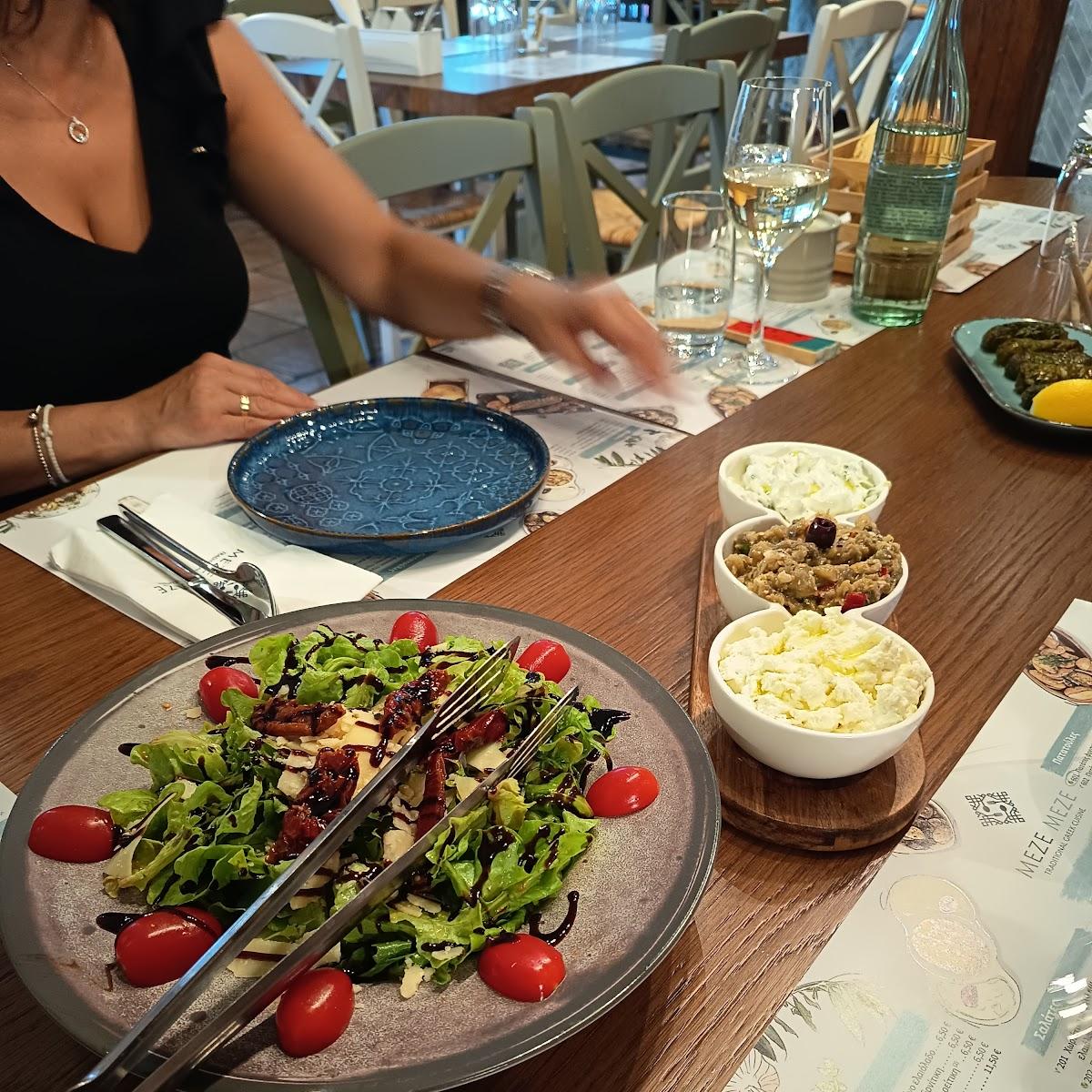 Restaurant "MEZEDAKI" in Kirchheim unter Teck