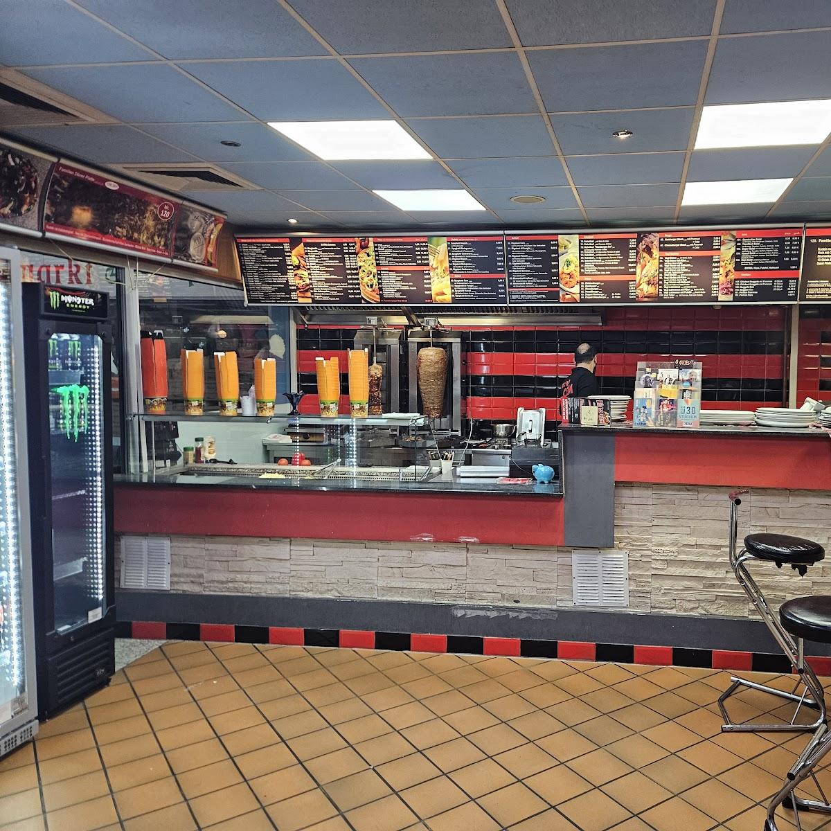 Restaurant "Bistro Cem  Süd" in Merseburg