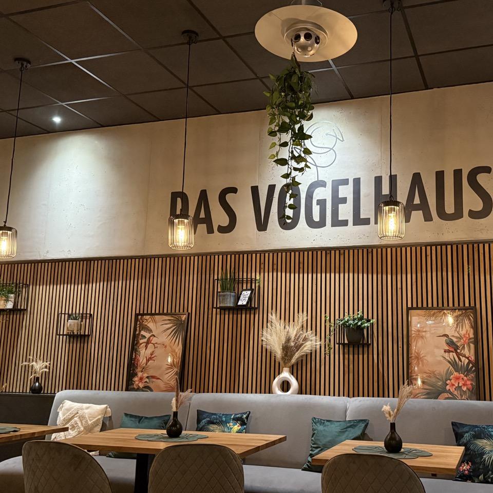 Restaurant "Das Vogelhaus, Cafébar & Lounge" in Bad Staffelstein