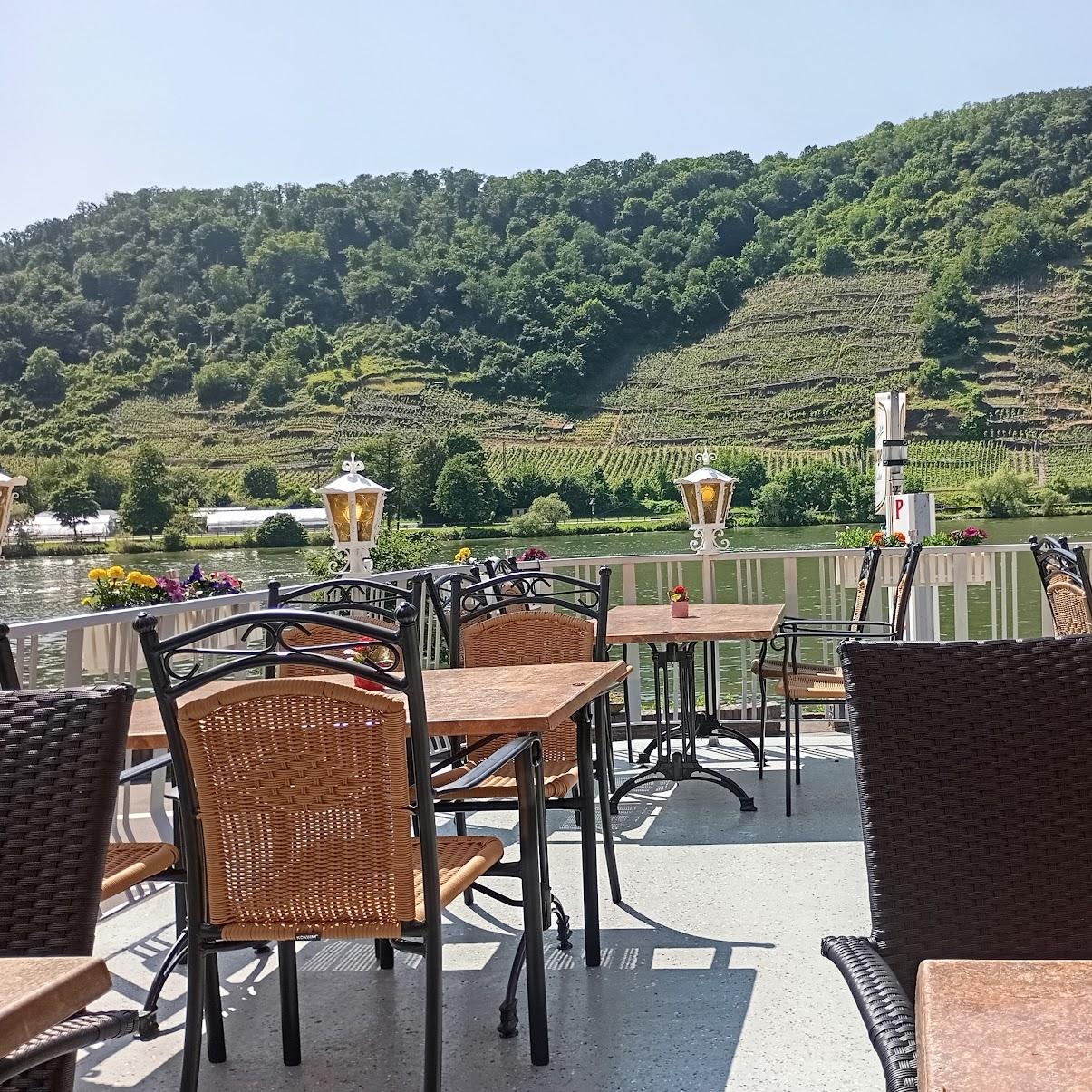 Restaurant "Bello del mondo" in Oberfell