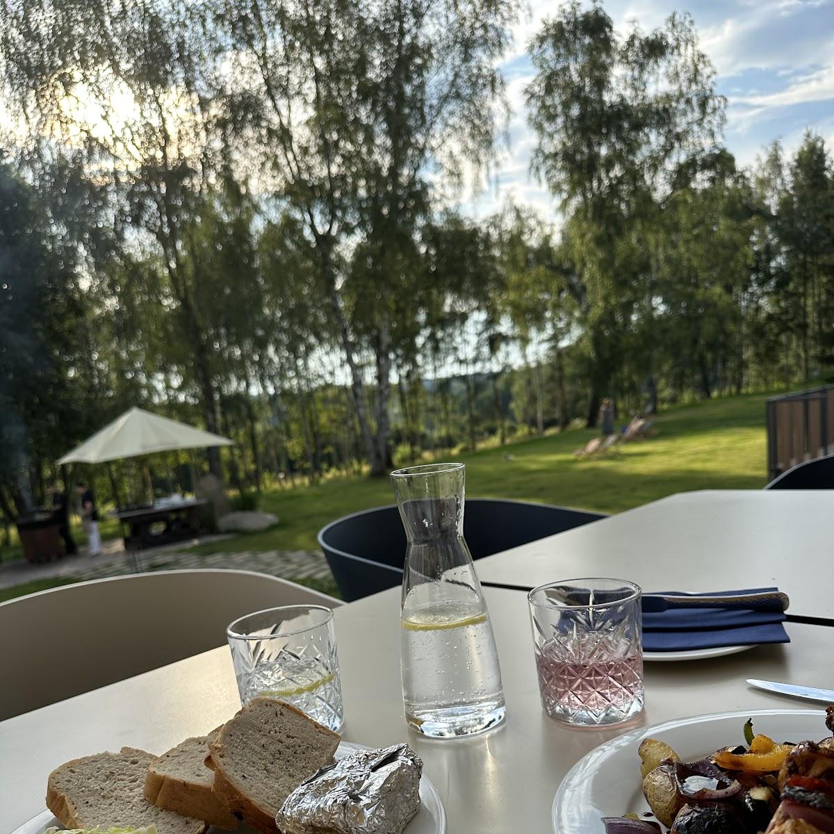 Restaurant "Hvozd restaurant" in B?lá nad Radbuzou