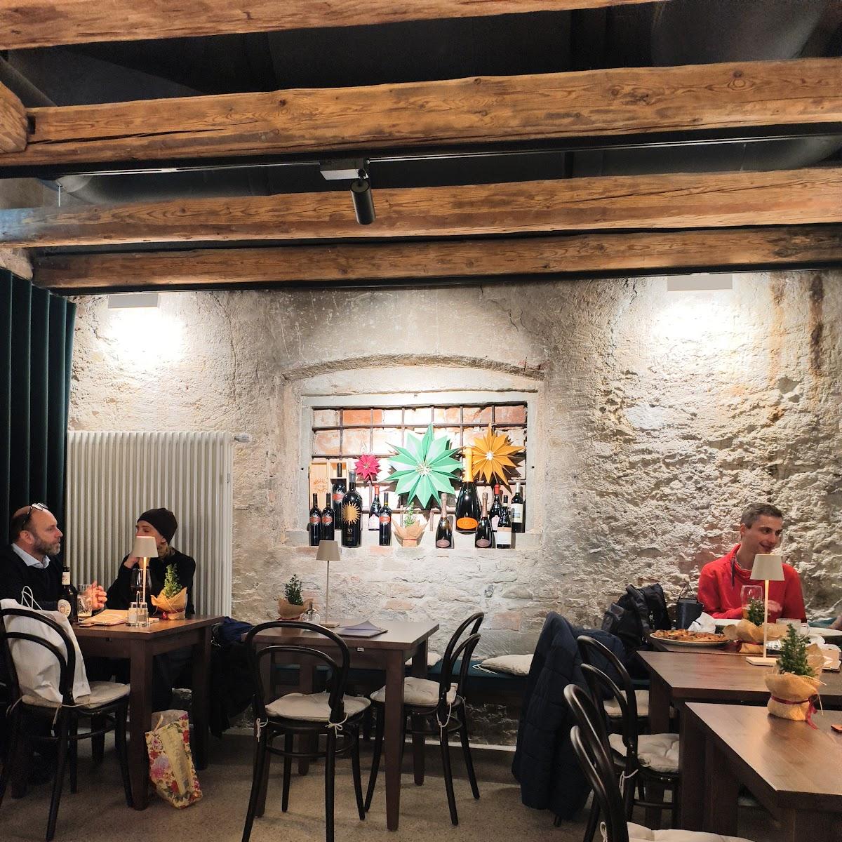 Restaurant "Cavazzo Cafe Bistro Bar" in Lindau