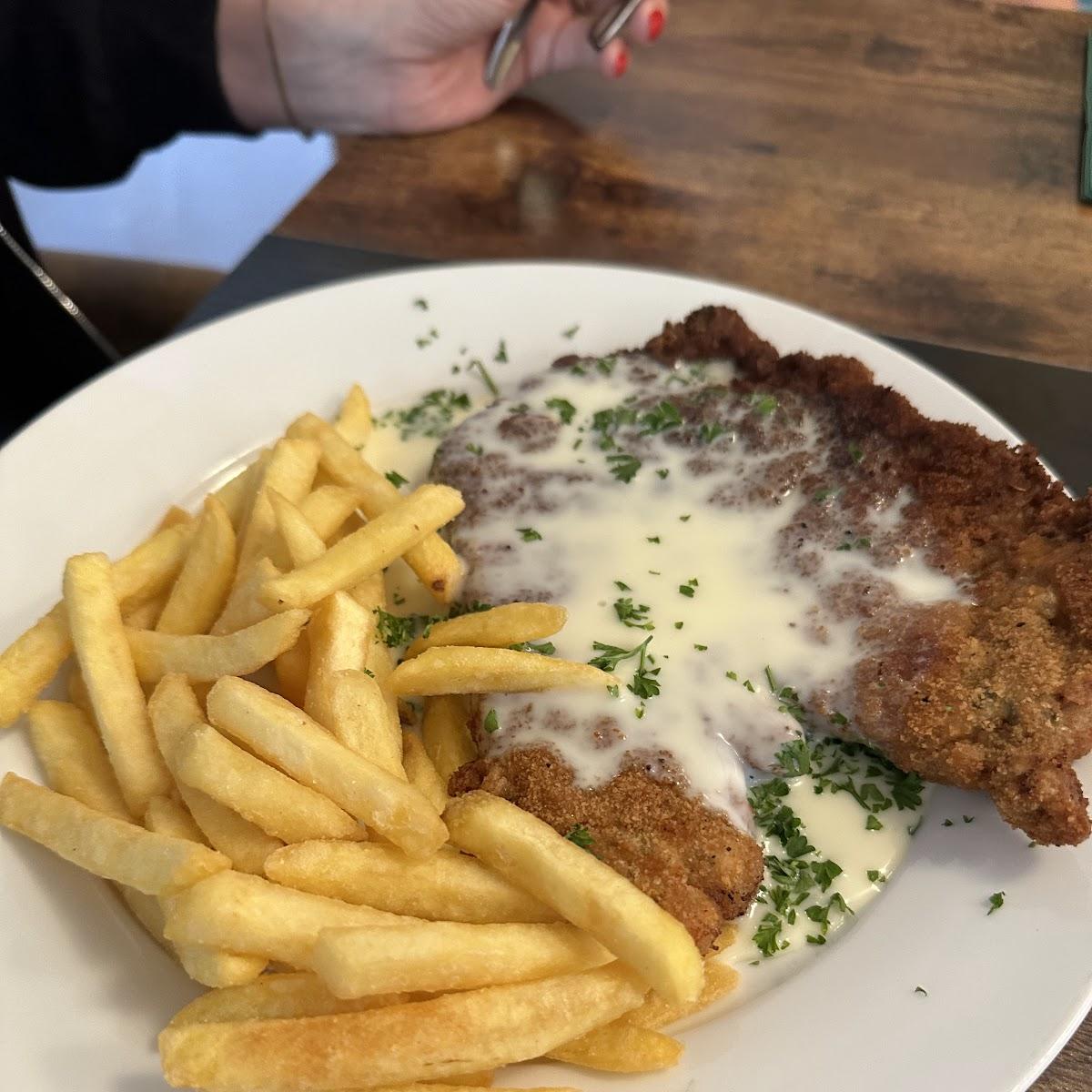 Restaurant "Starkenburg Restaurant & Biergarten" in Fürth