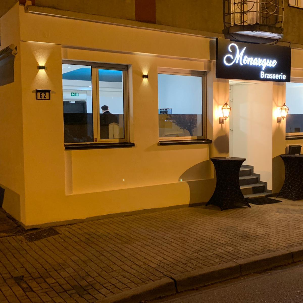 Restaurant "Le Monarque" in Stiring-Wendel