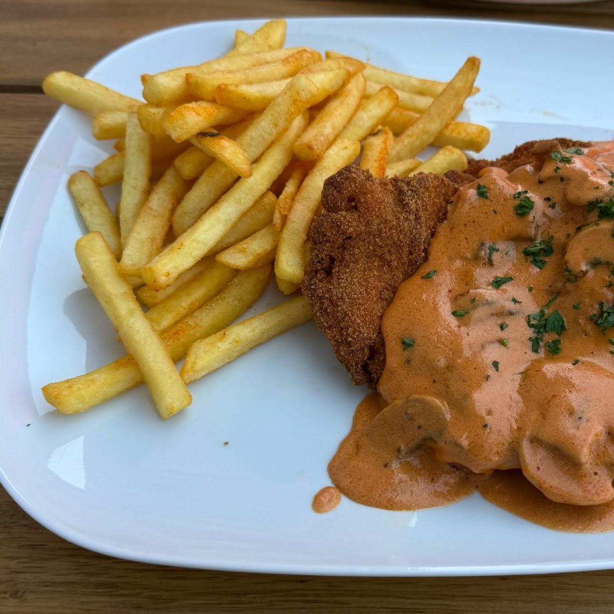 Restaurant "Clubheim 1920 burgsolms" in Solms