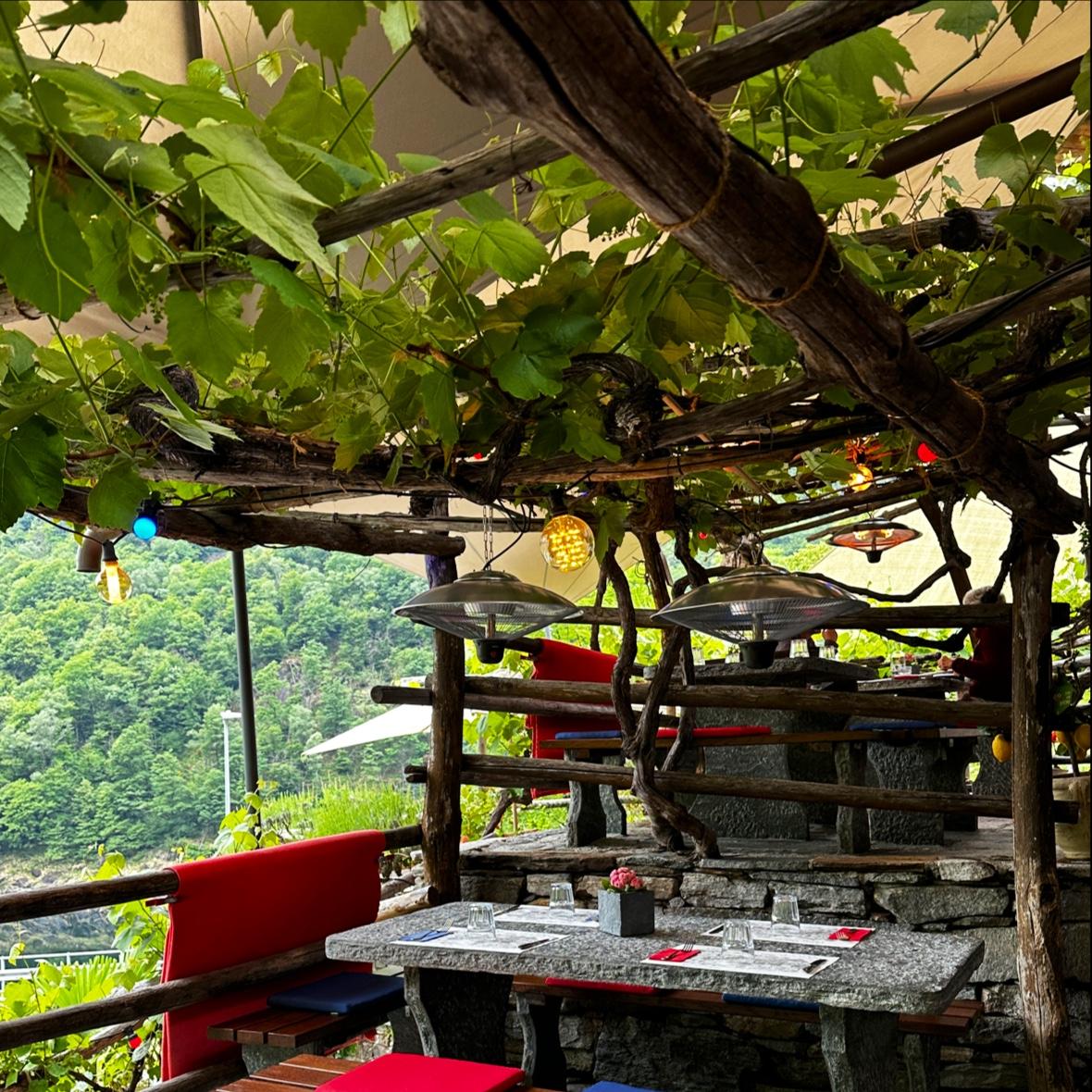 Restaurant "Osteria Paradiso" in Verzasca