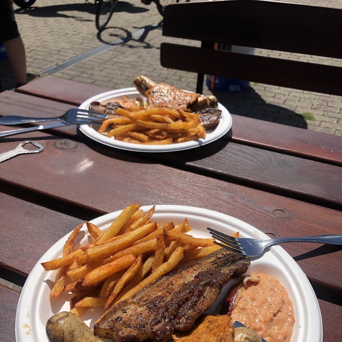 Restaurant "RingFood" in Meuspath