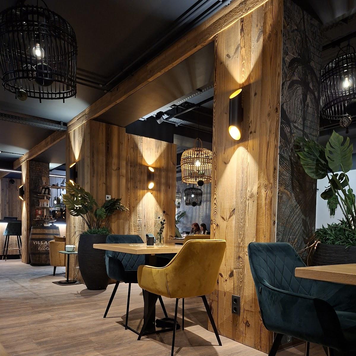 Restaurant "Village Kitchen Restaurant & Lounge" in Zell am See