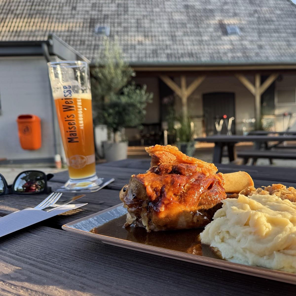 Restaurant "Aukrug" in Borsfleth