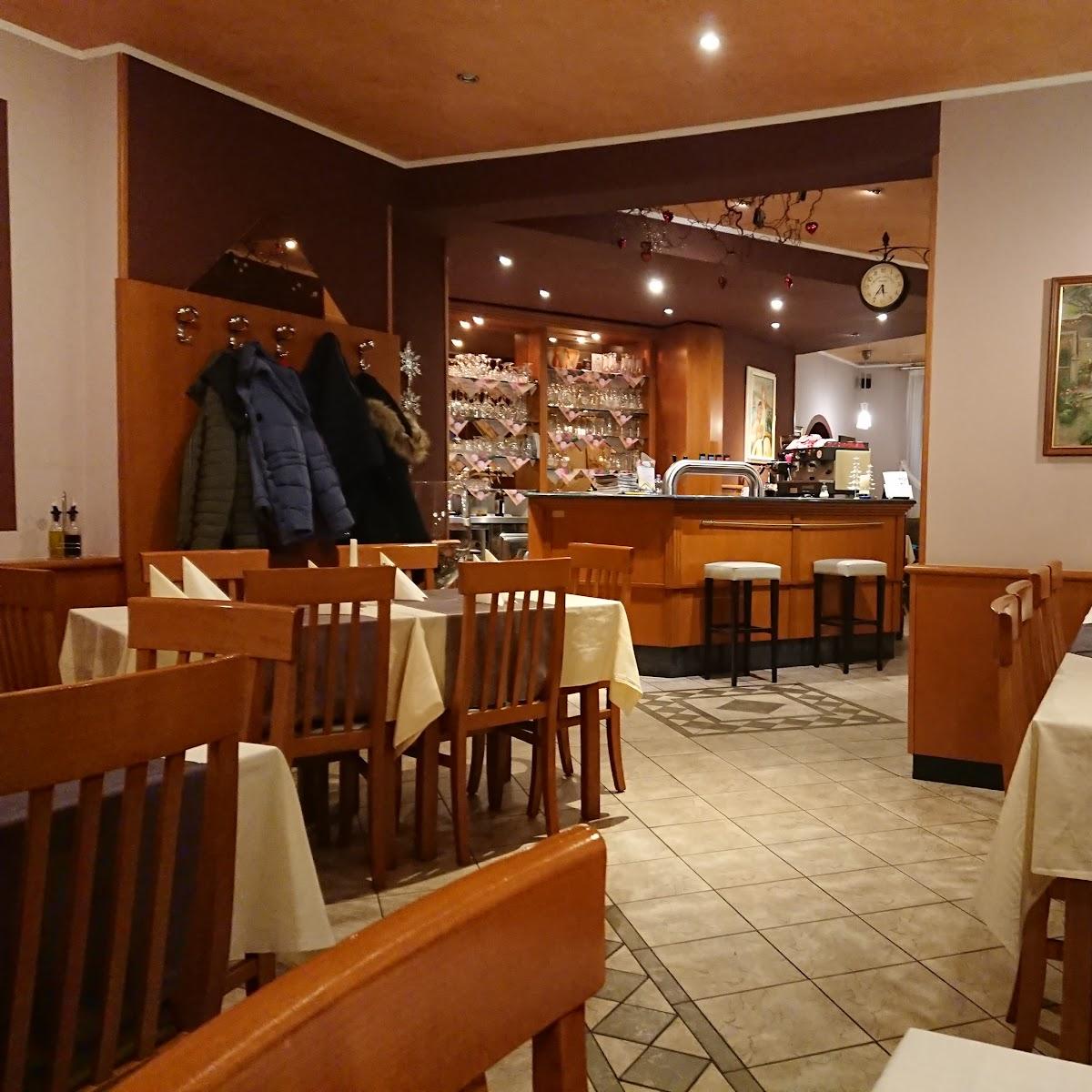 Restaurant "Bella Napoli - Pizzeria & Lieferdienst" in Selbitz