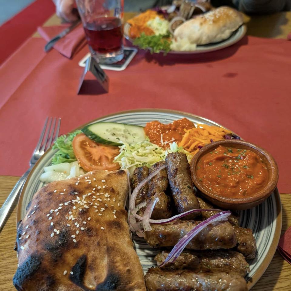 Restaurant "Suhareka Balkan Grill" in Bellheim