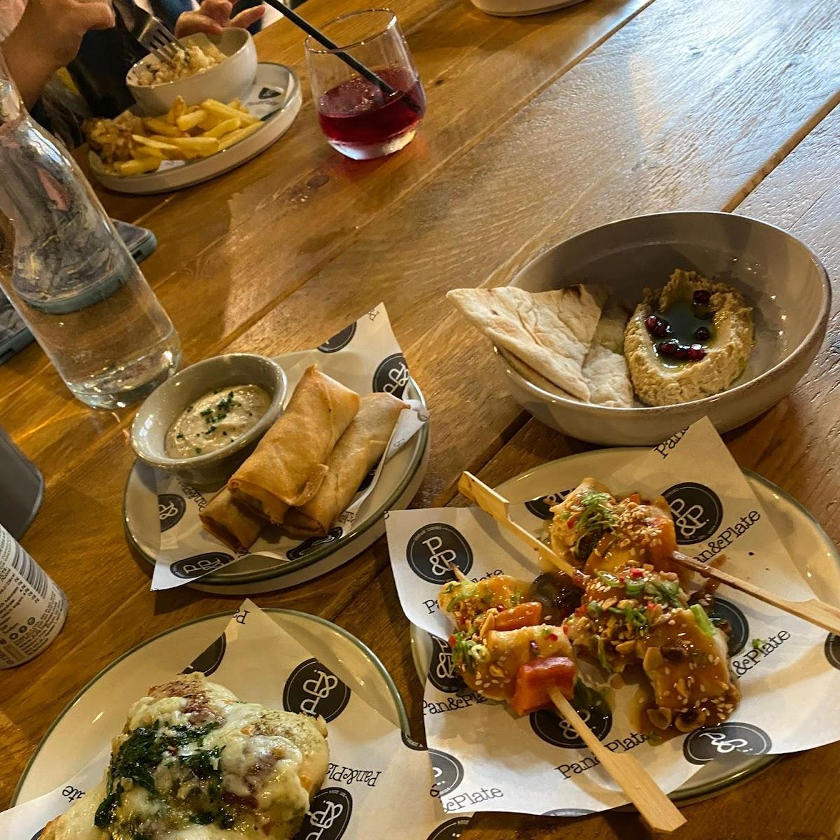 Restaurant "Pan and Plate" in 