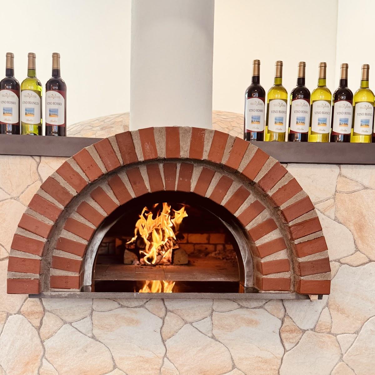 Restaurant "Pizza House Original Steinofen" in Burgwedel