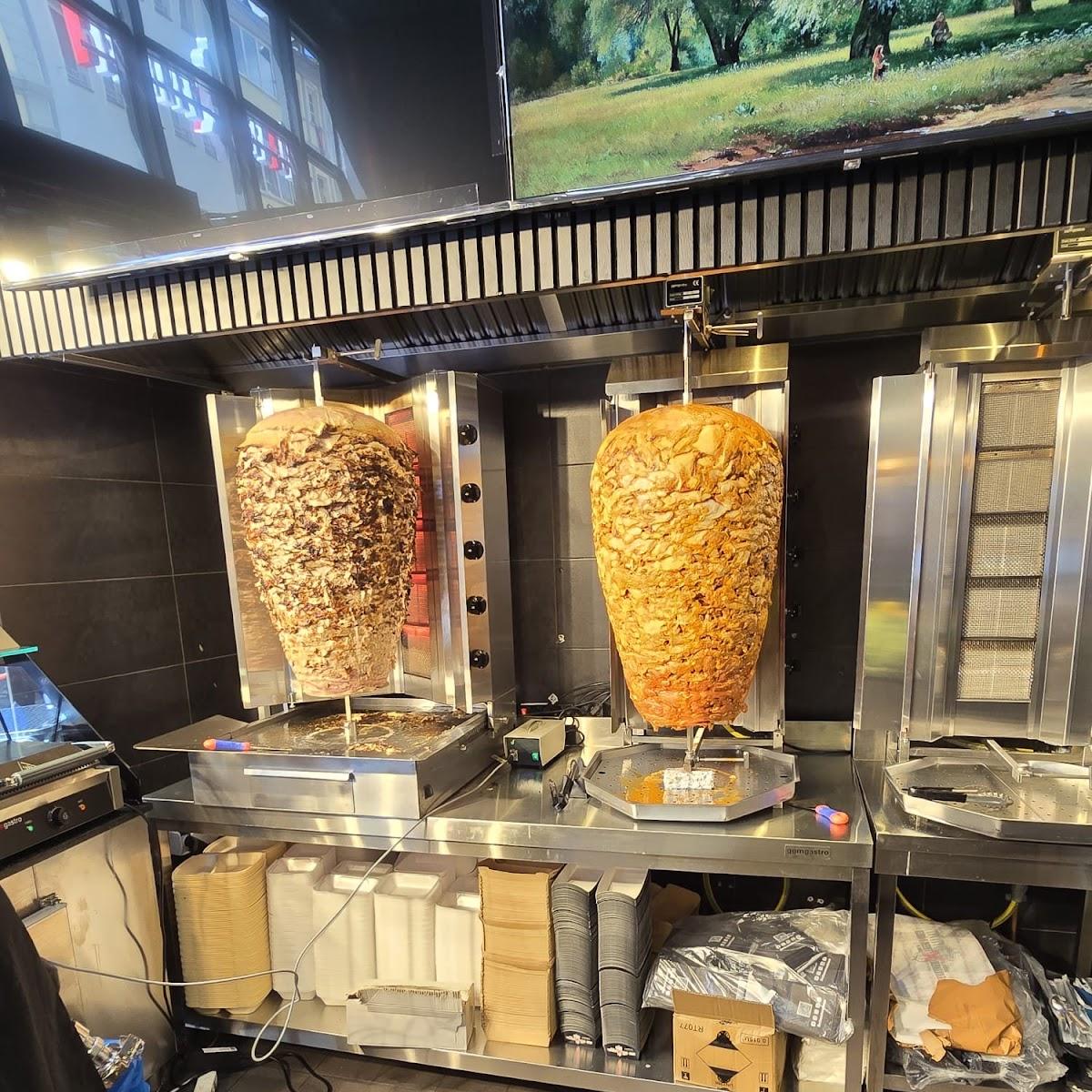 Restaurant "Berliner Xtrem Döner" in Saarburg