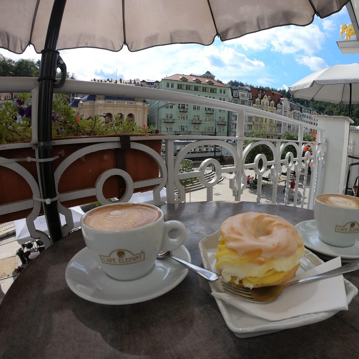 Restaurant "Café Elefant" in Stanovice