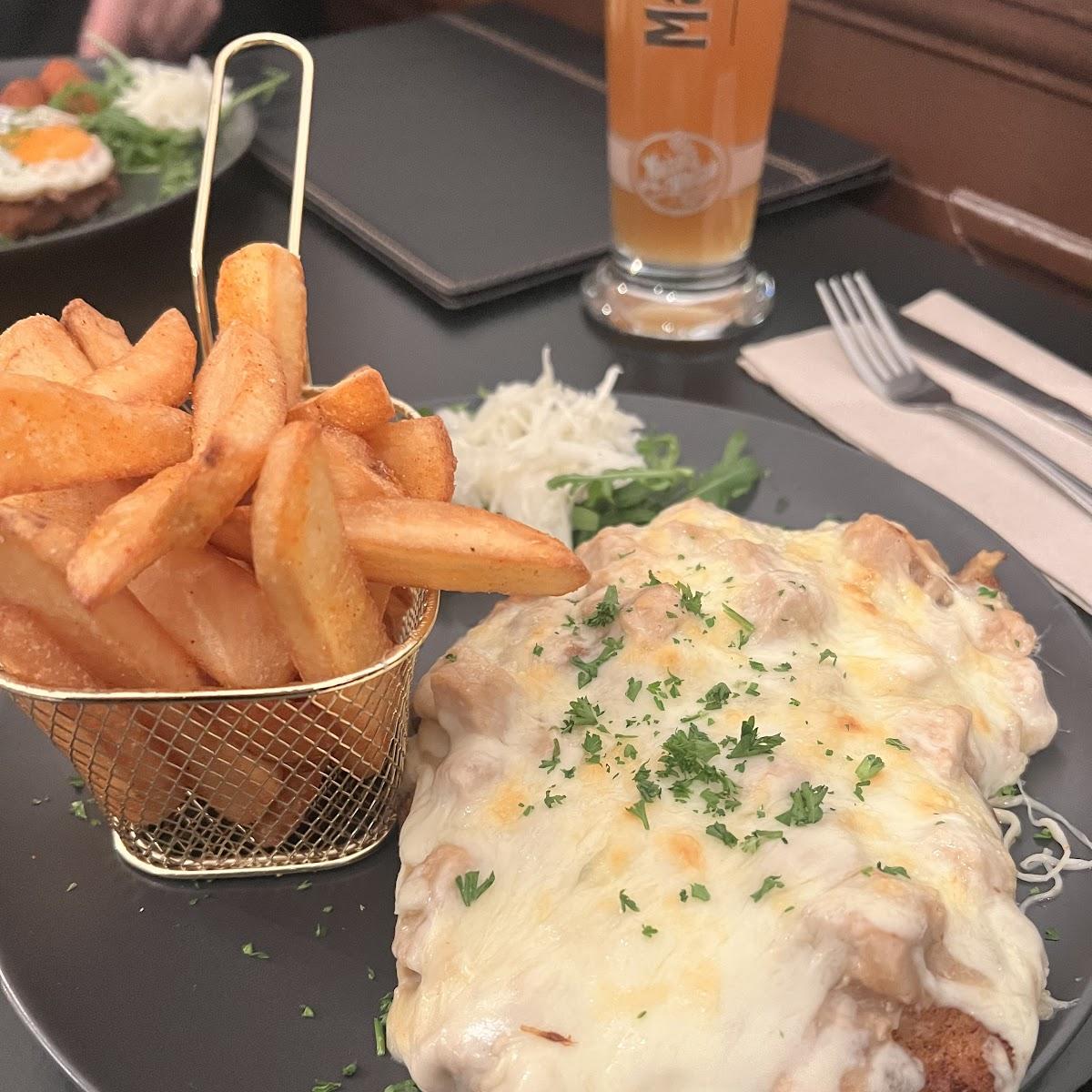 Restaurant "Klubhaus-" in Premnitz