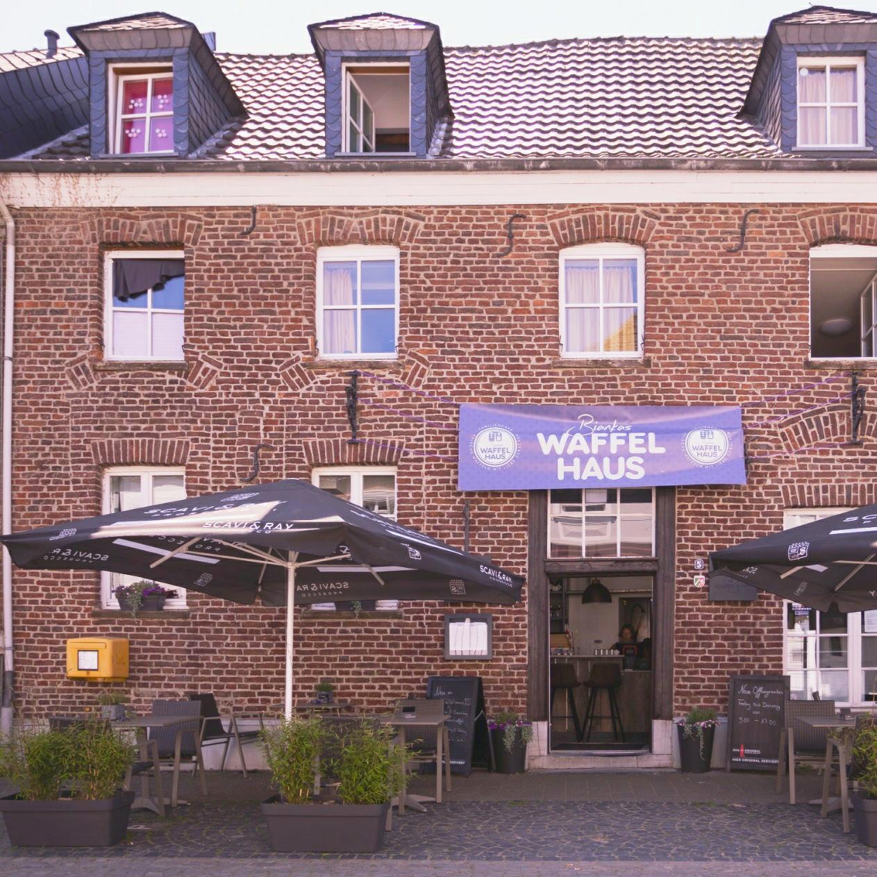 Restaurant "BiankasWaffelhaus" in Wachtendonk