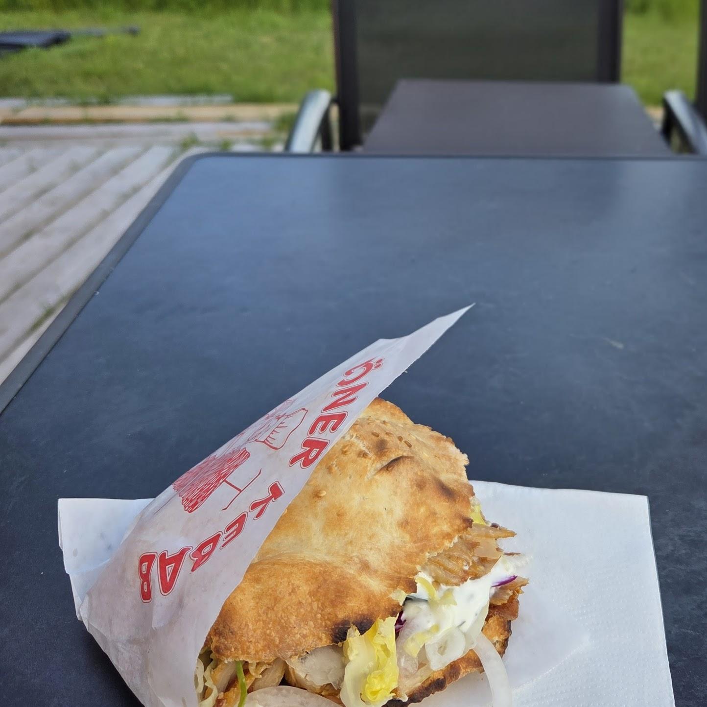 Restaurant "Mona Döner Kebab" in Grafenau