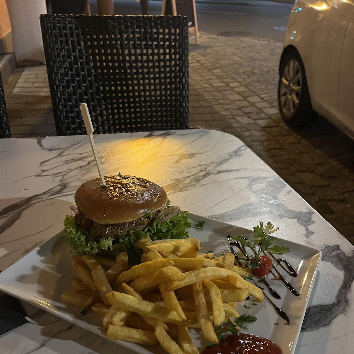 Restaurant "Luna Rossa" in Coburg