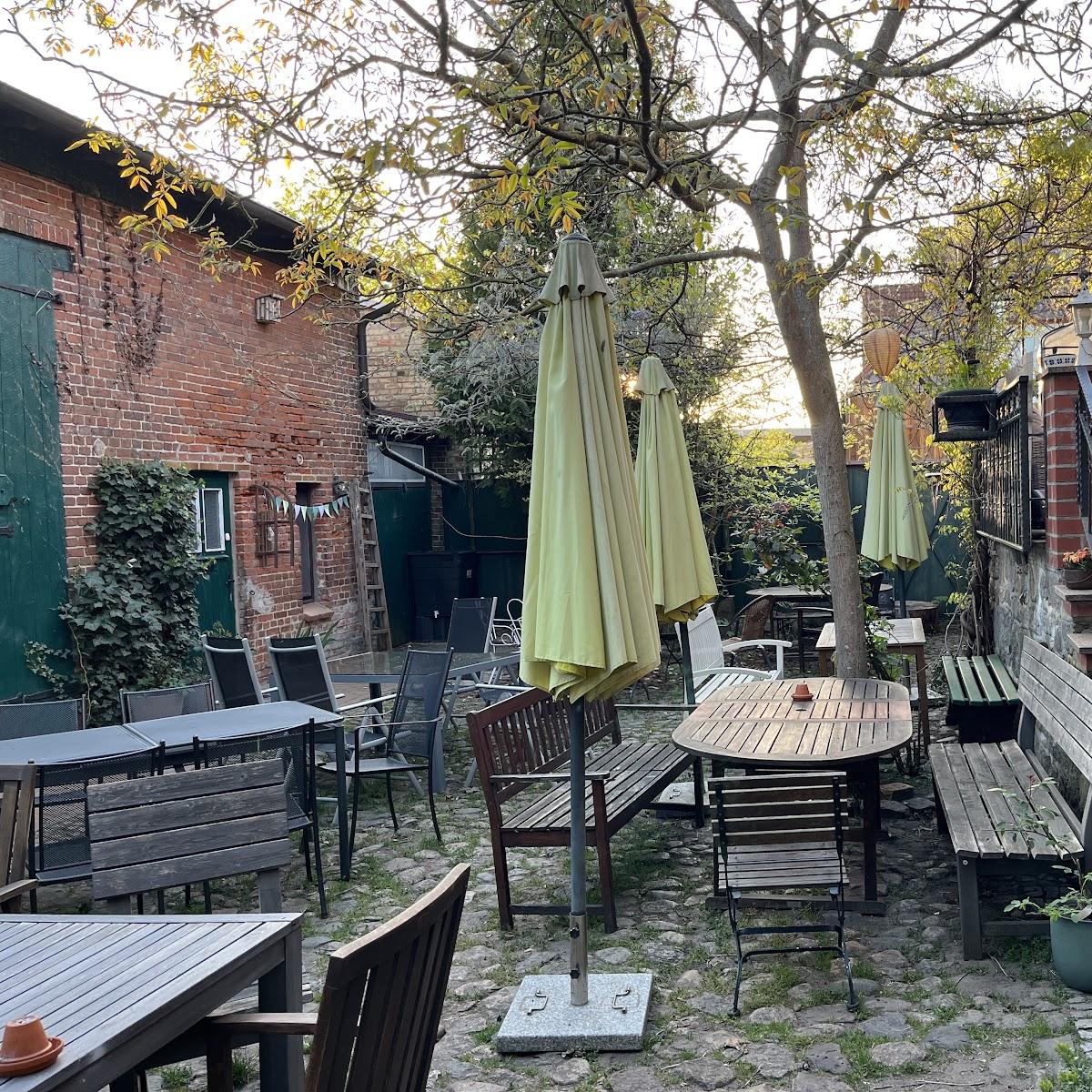 Restaurant "Haus 7" in Neukloster