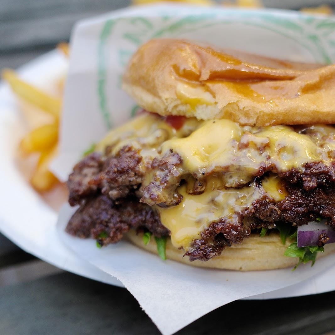 Restaurant "Jushoas Burgers" in Kassel