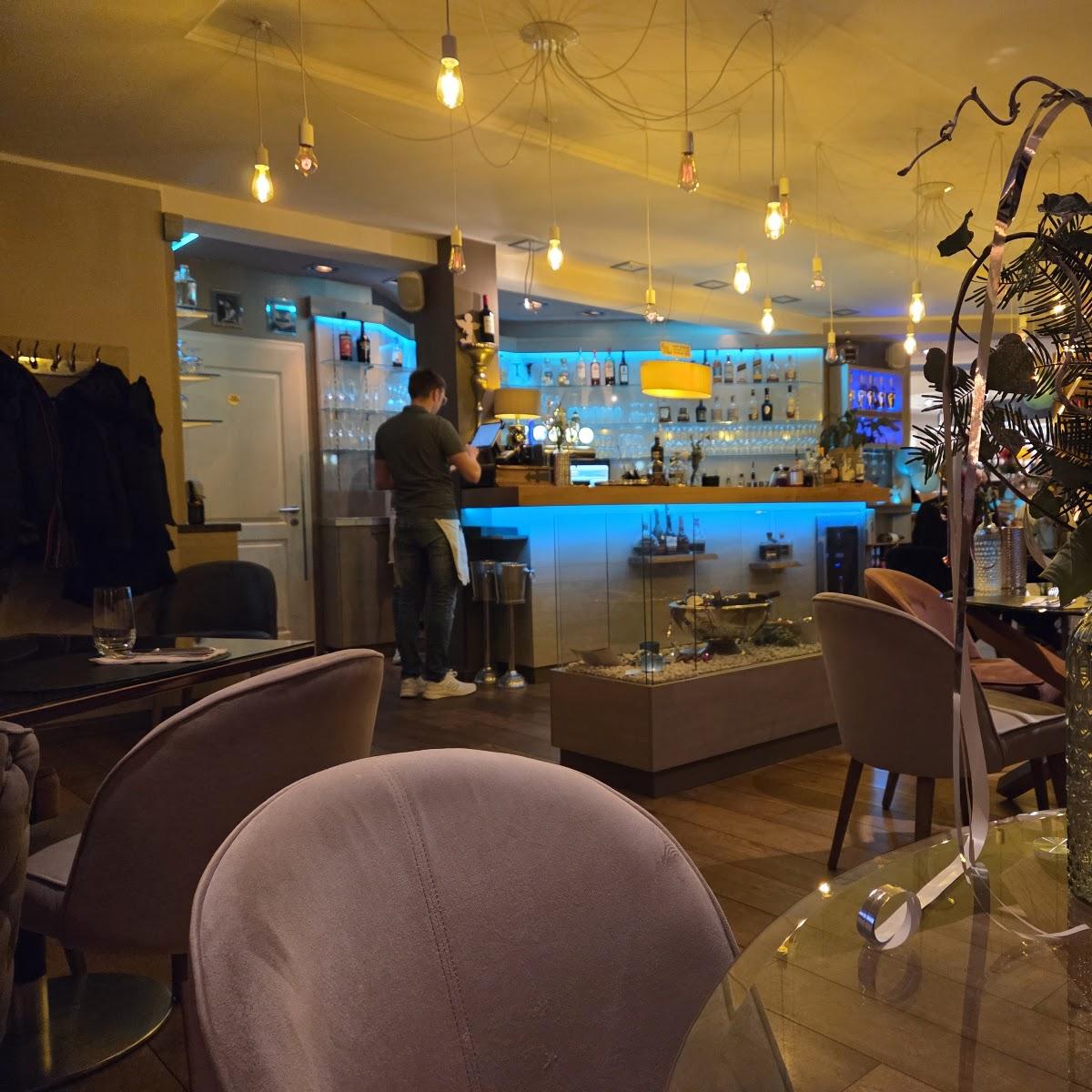 Restaurant "Heimathafen  - Restaurant, Bar & Lounge" in Zingst