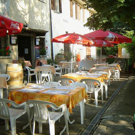 Restaurant "Grotto San Martino" in Mendrisio