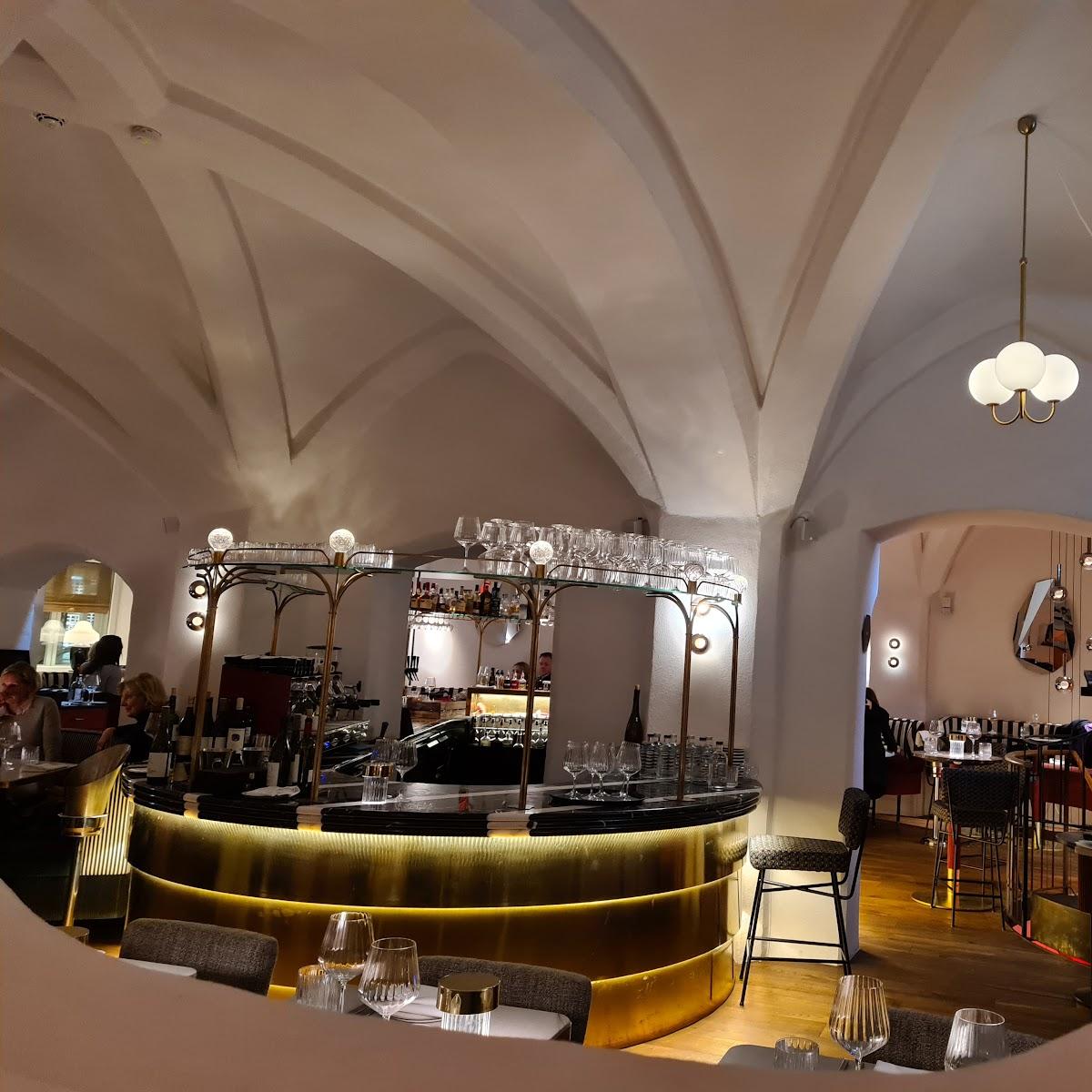 Restaurant "BAR TATAR in der Schreiberei" in München