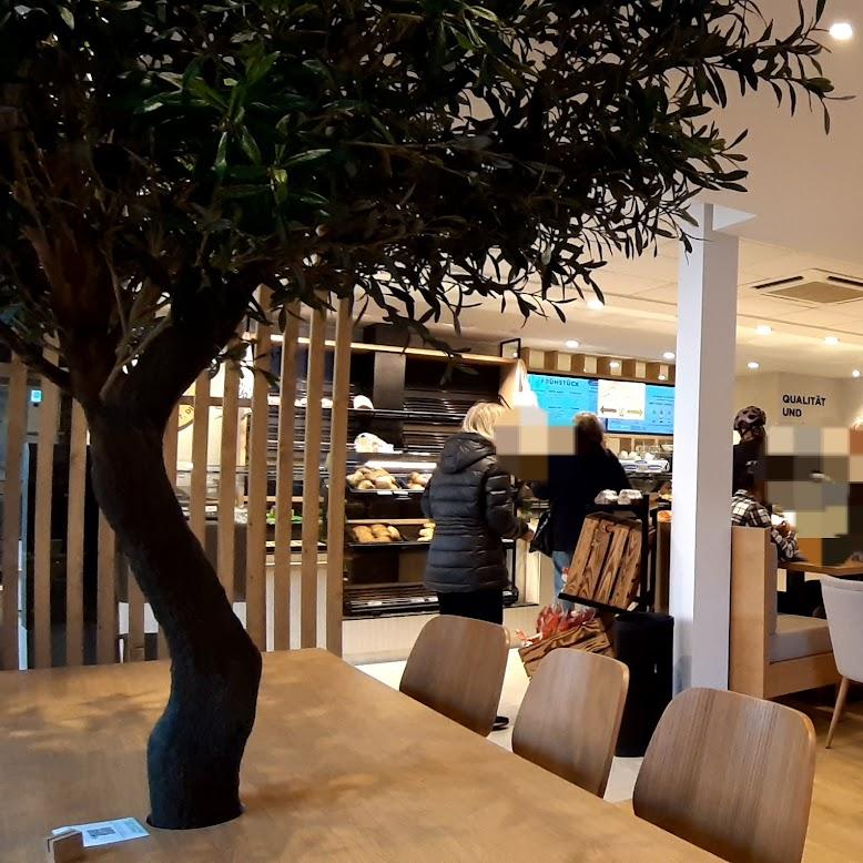 Restaurant "Bäckerei Hillert. Konditorei Café . Frühstücksbäckerei." in Harsefeld