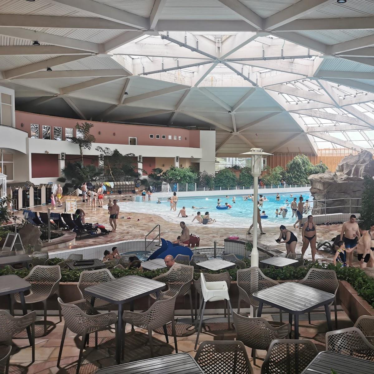 Restaurant "Freizeitbad Greifensteine" in Geyer