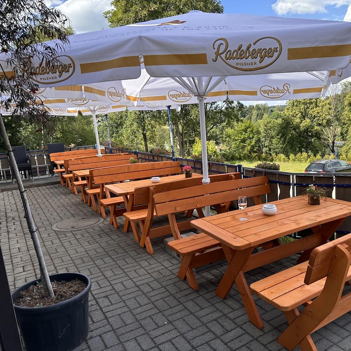 Restaurant "Pension und Berggasthaus Kapellenstein Am Knochen" in Geyer